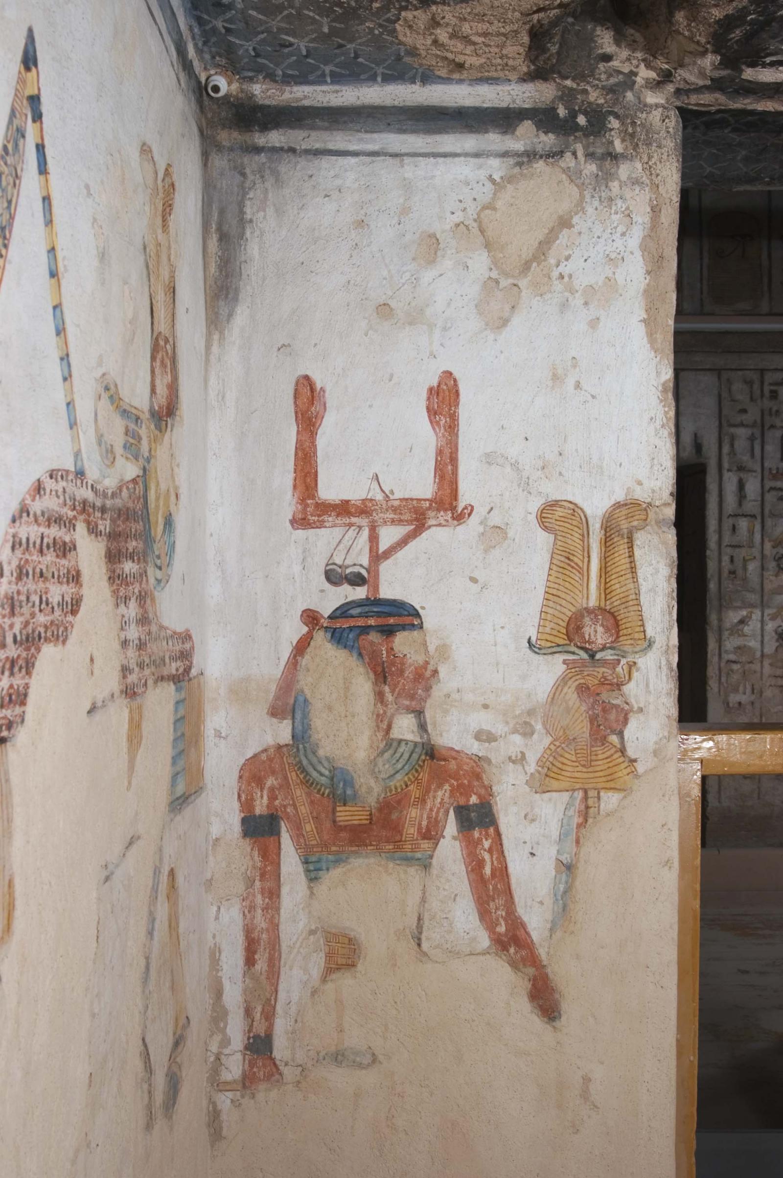 KV 11: Side Chamber Cc: front wall