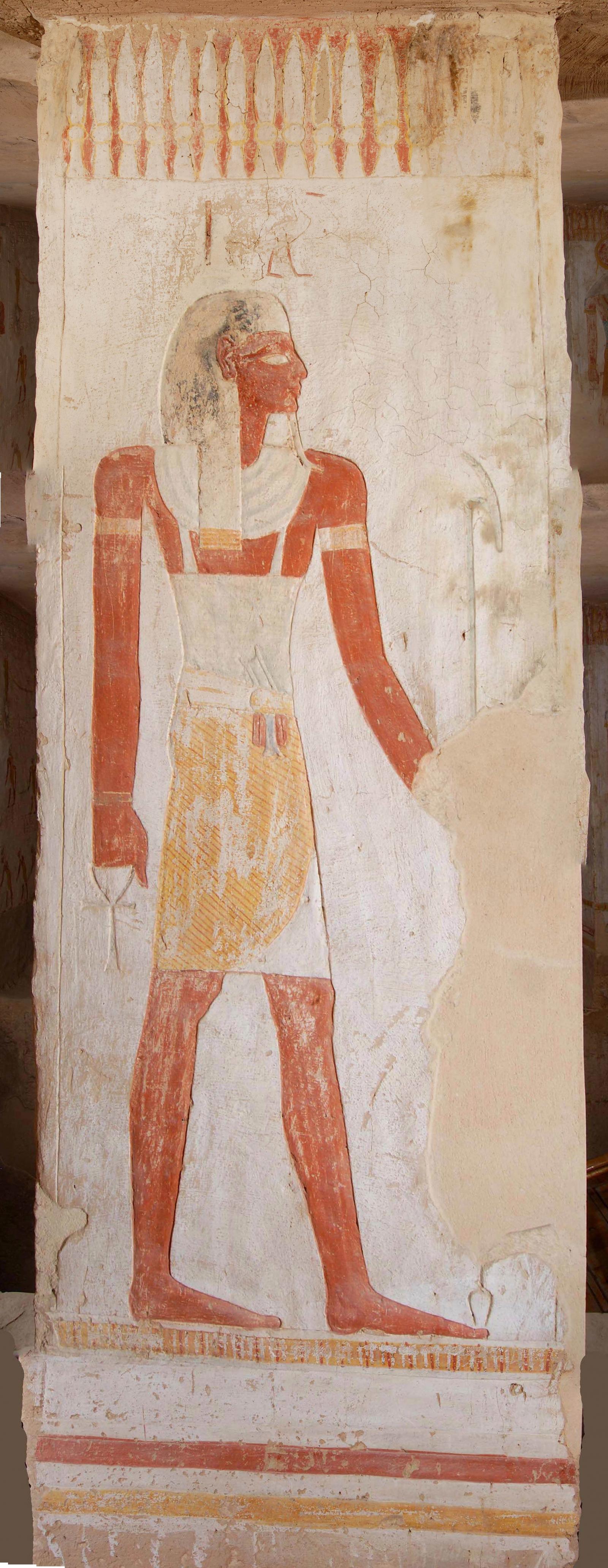 Pillar 2, left face.