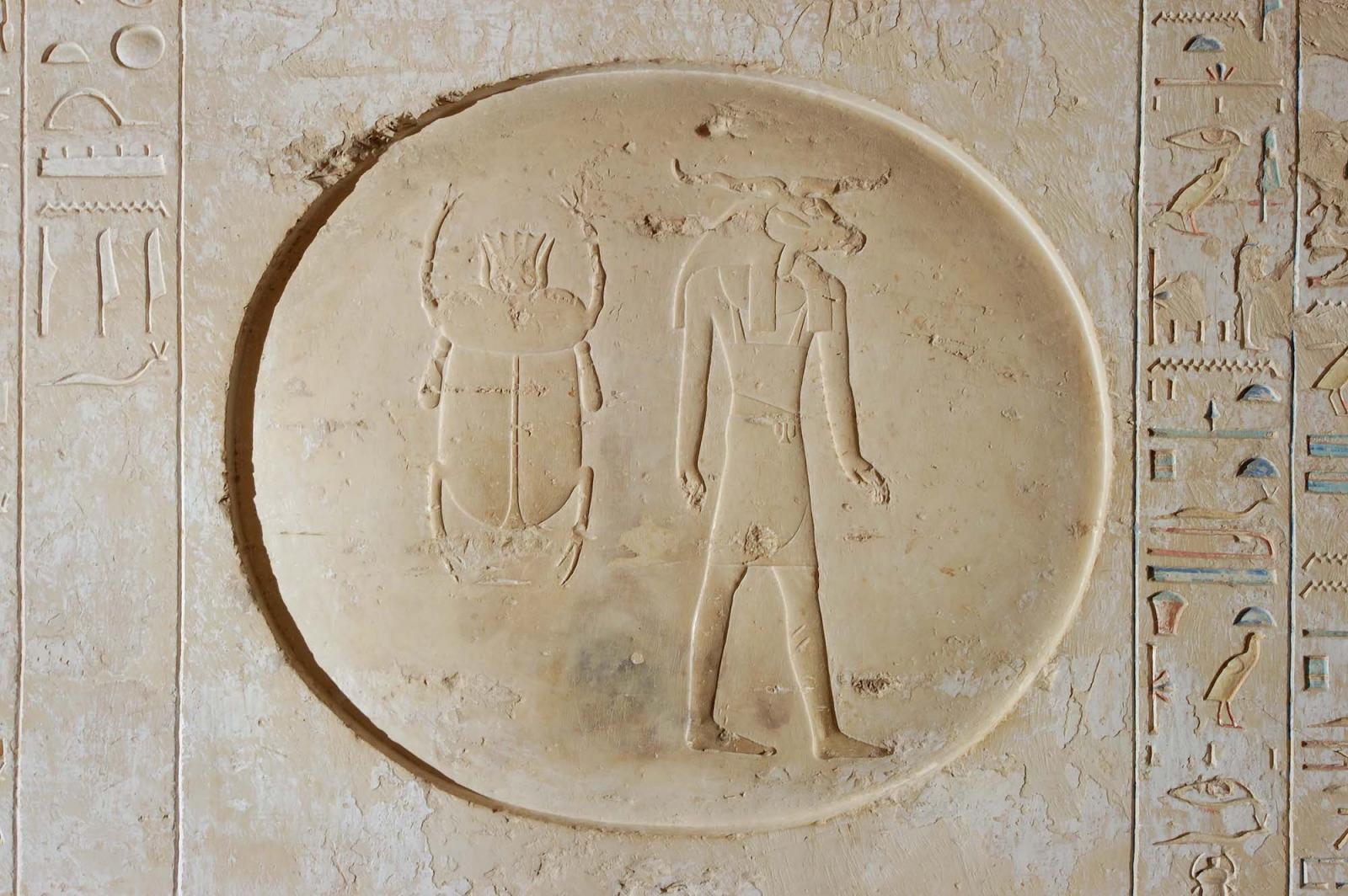 Left wall, detail.