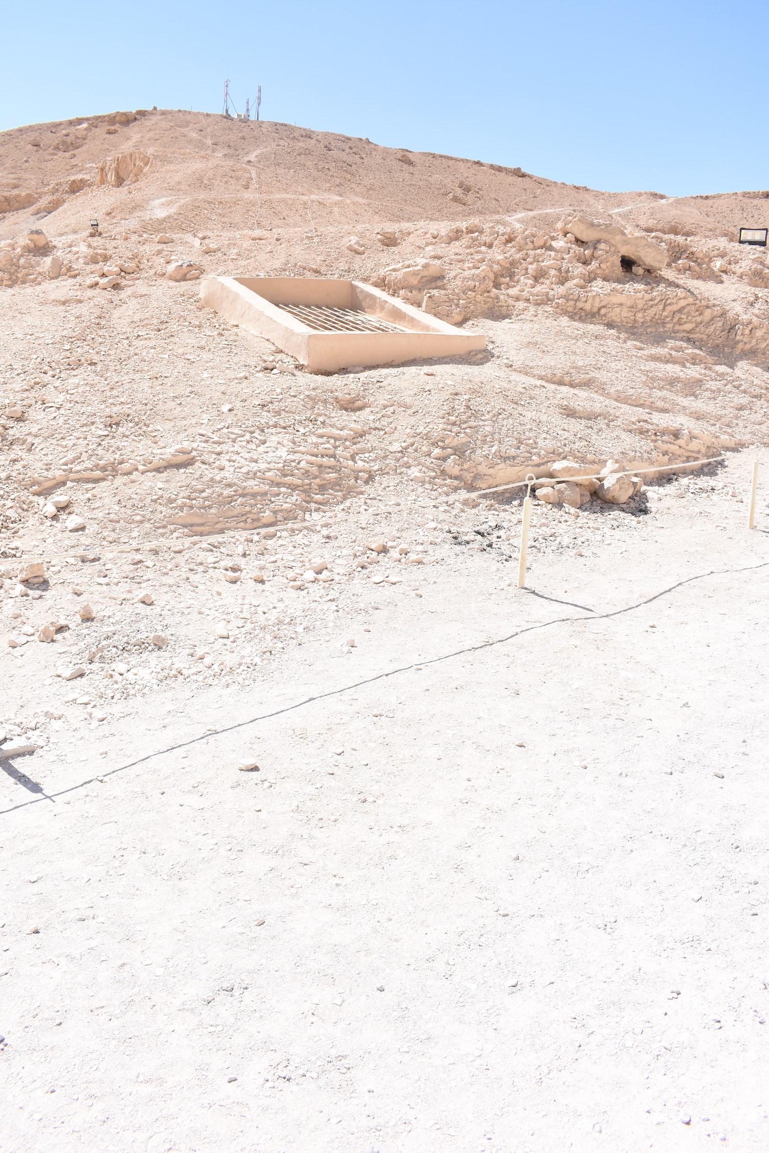 ARCE/VOQ.00066.jpg