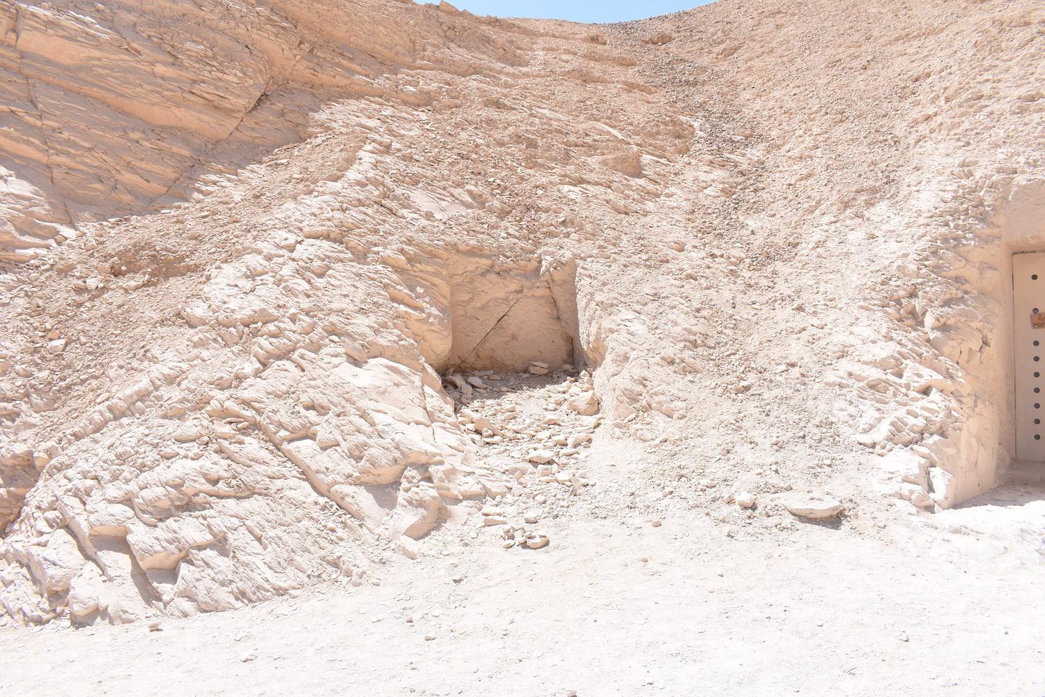 ARCE/VOQ.00232.jpg