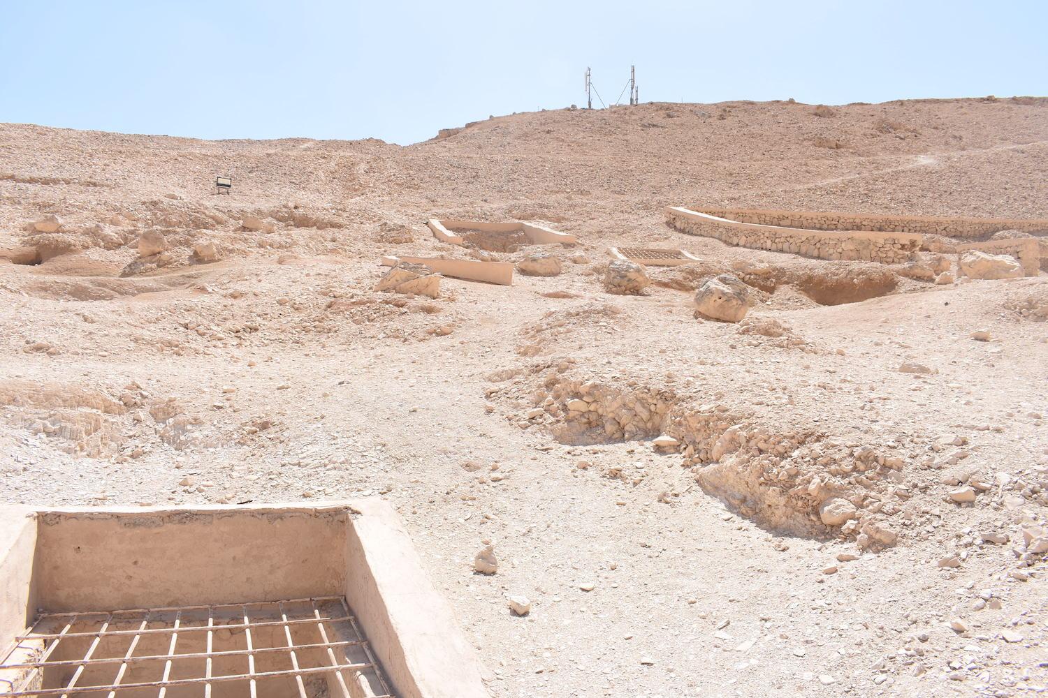 ARCE/VOQ.00465.jpg