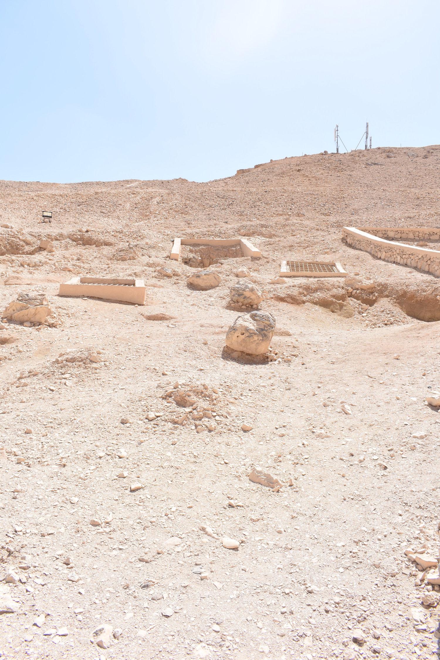 ARCE/VOQ.00475.jpg