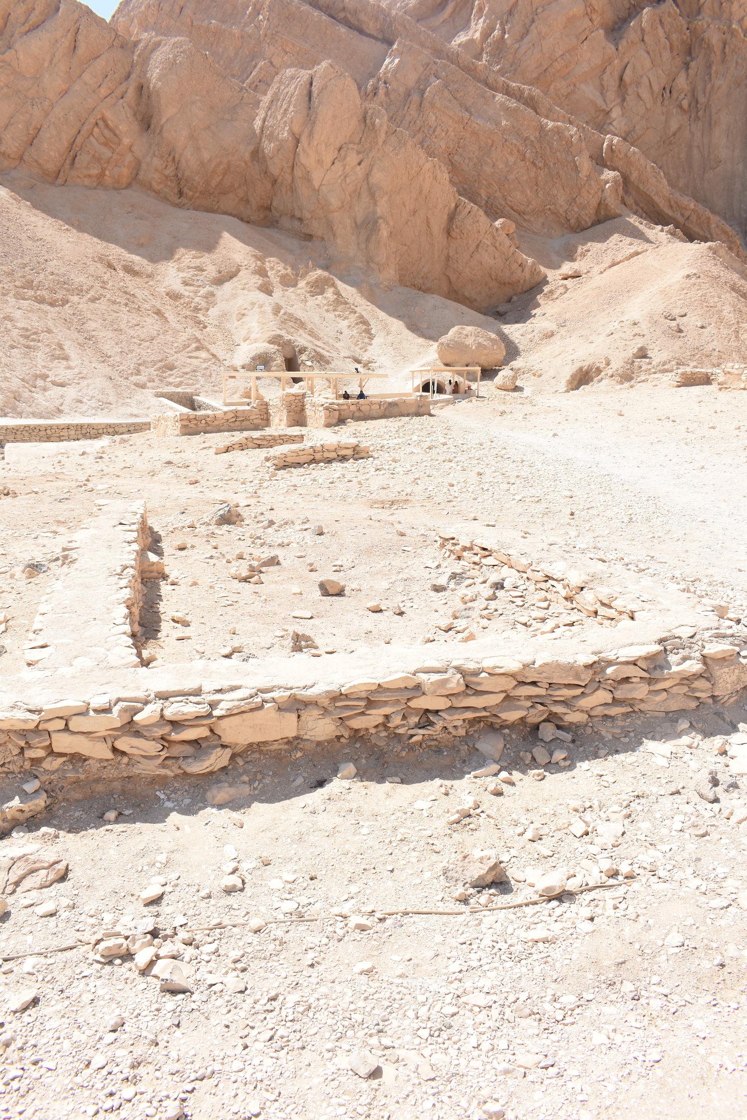 ARCE/VOQ.01047.jpg