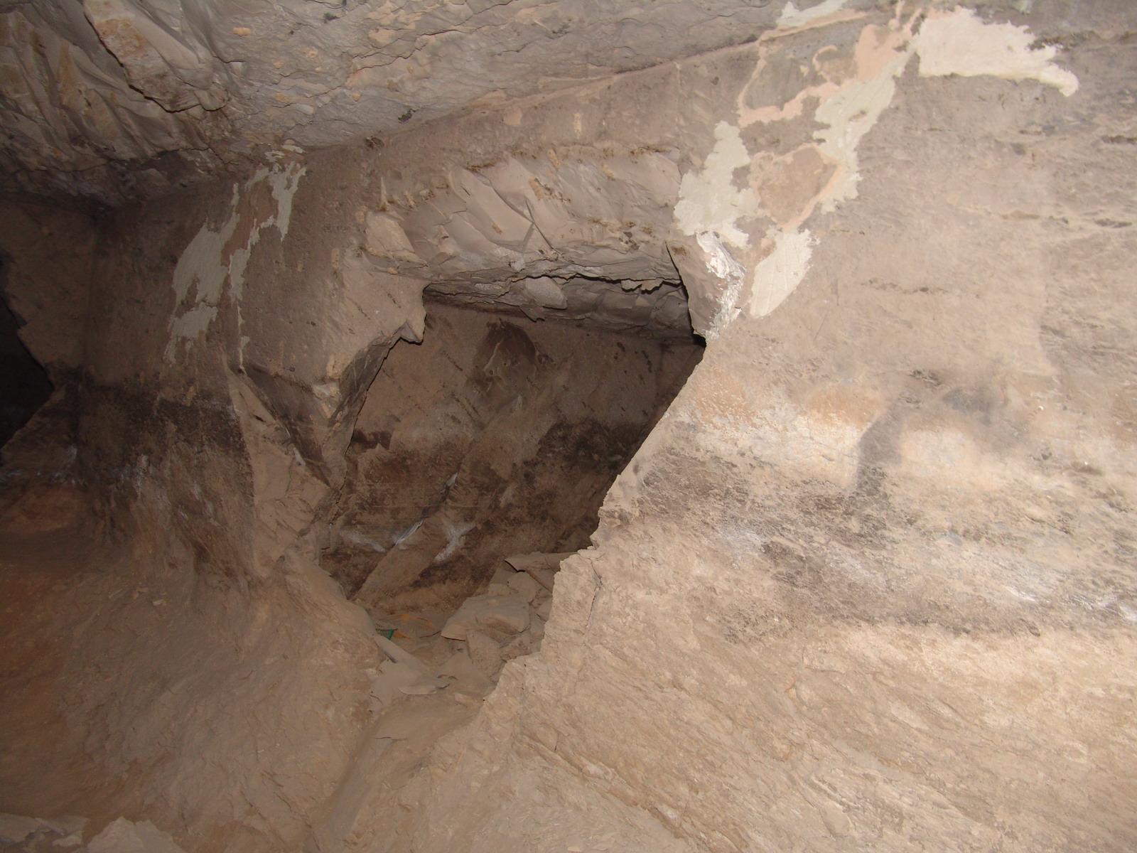 GCI/VOQ.01102.jpg
