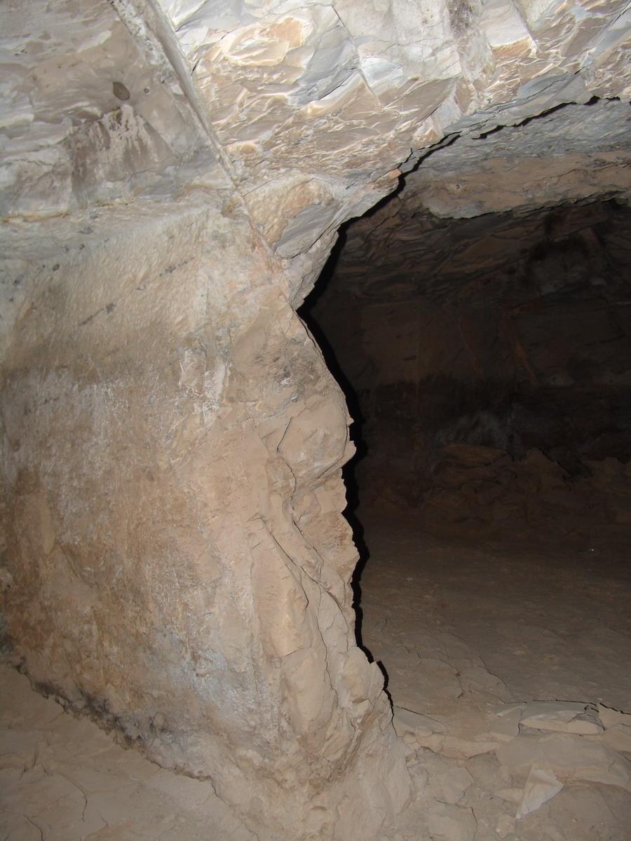 GCI/VOQ.01142.jpg