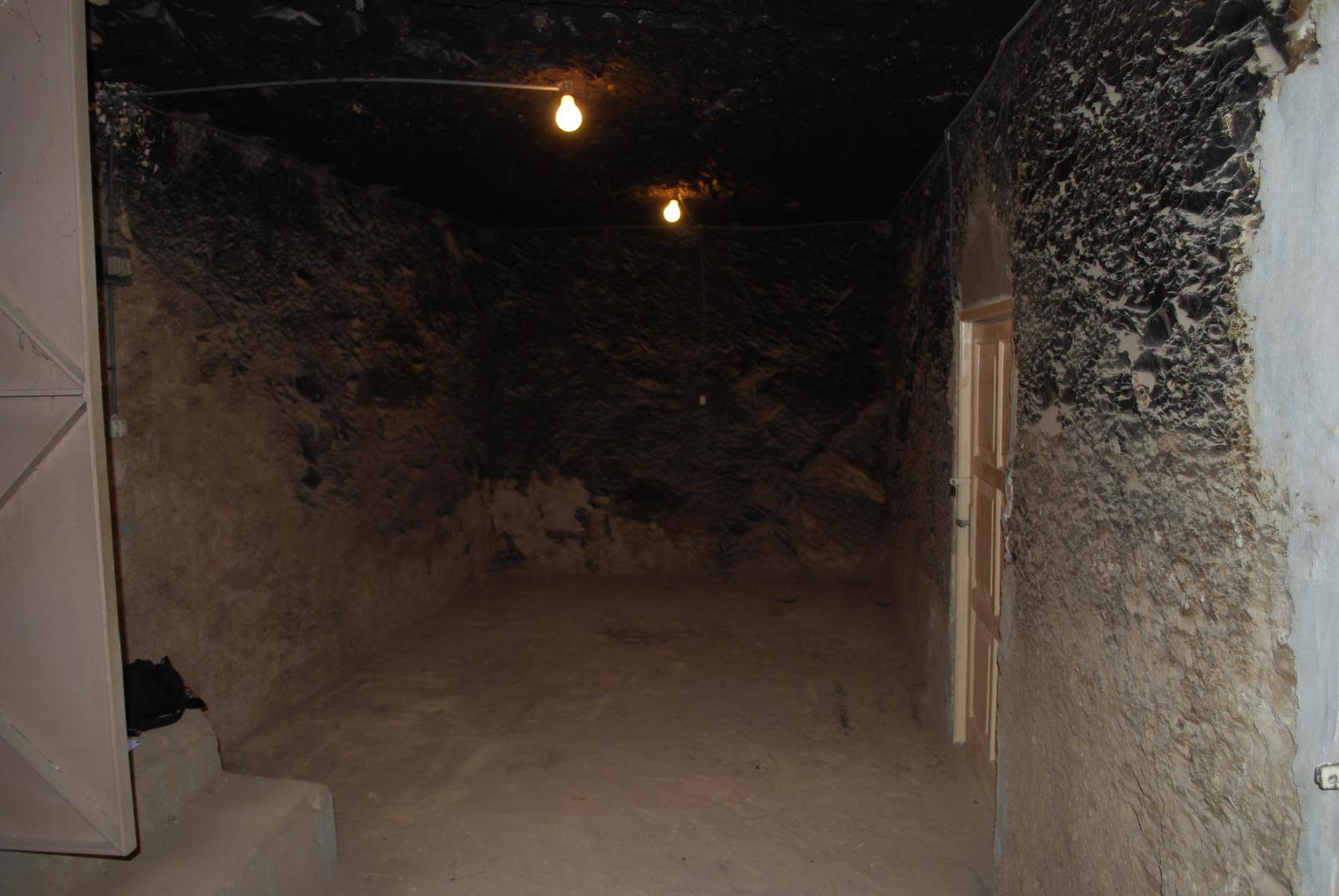 GCI/VOQ.01197.jpg