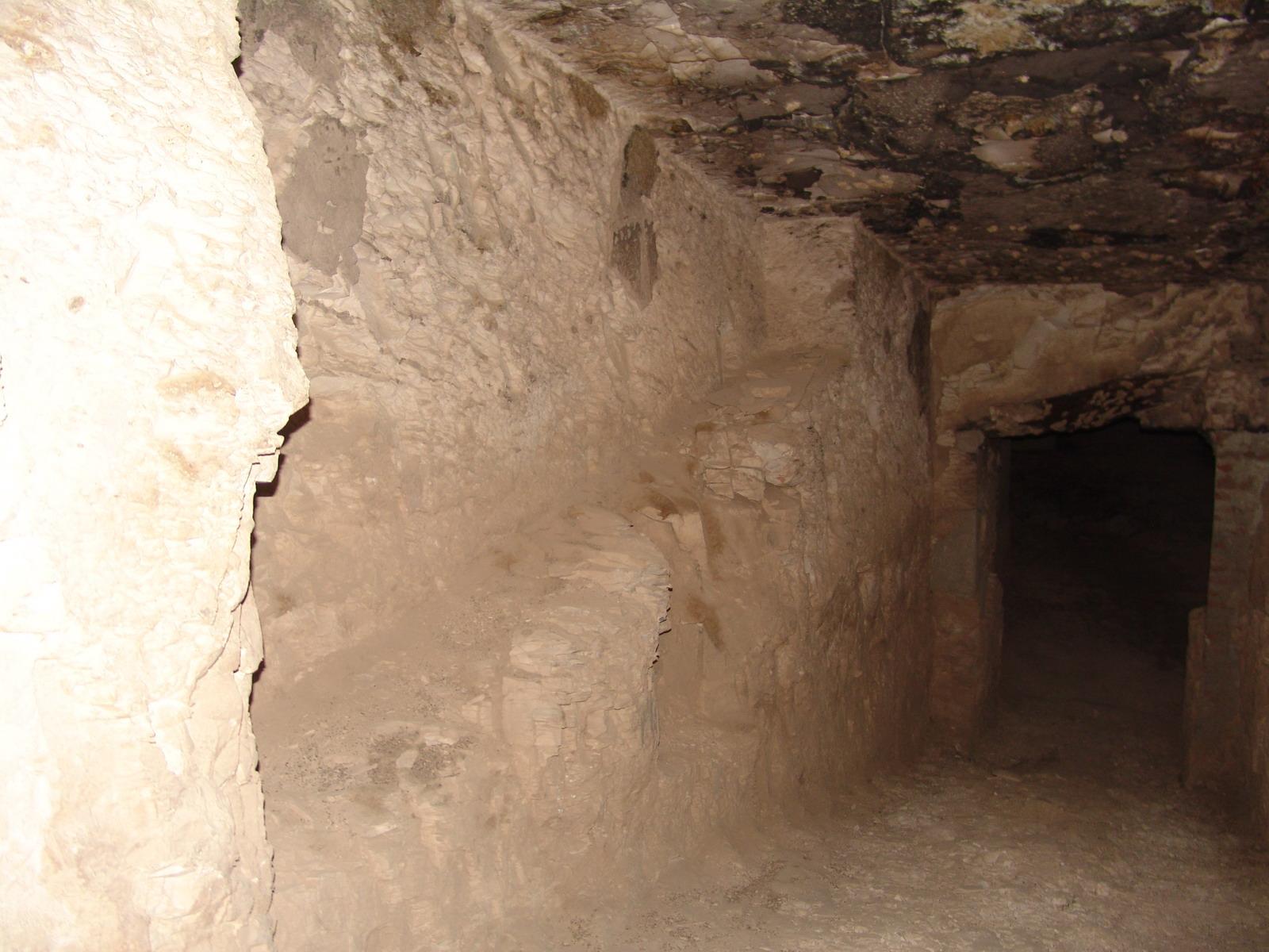 GCI/VOQ.01777.jpg