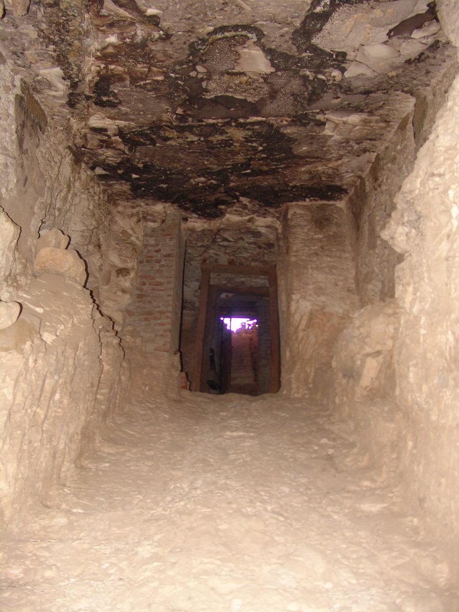GCI/VOQ.01787.jpg