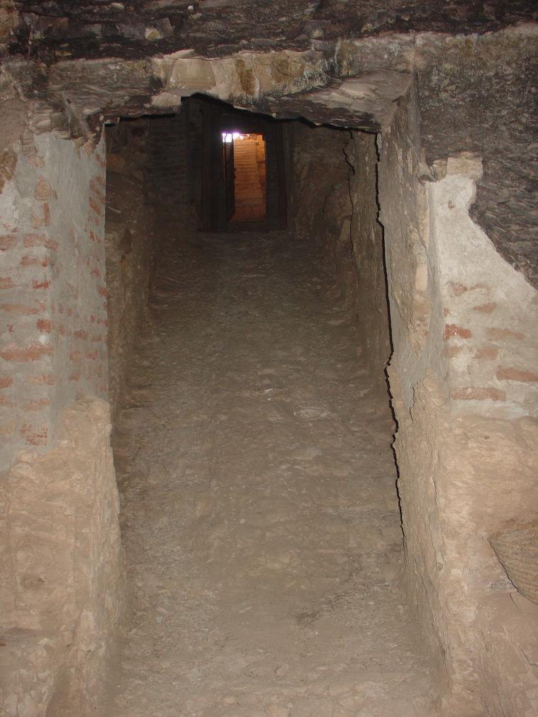 GCI/VOQ.01700.jpg