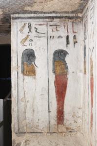 KV 11: Corridor C: recess, left wall