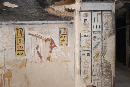 KV 11: Side Chamber Cd: right wall