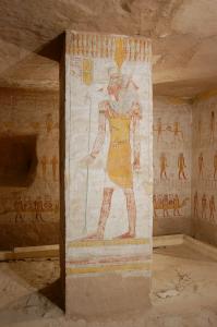 Pillar 2, right face.