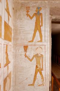 Front wall, left part.